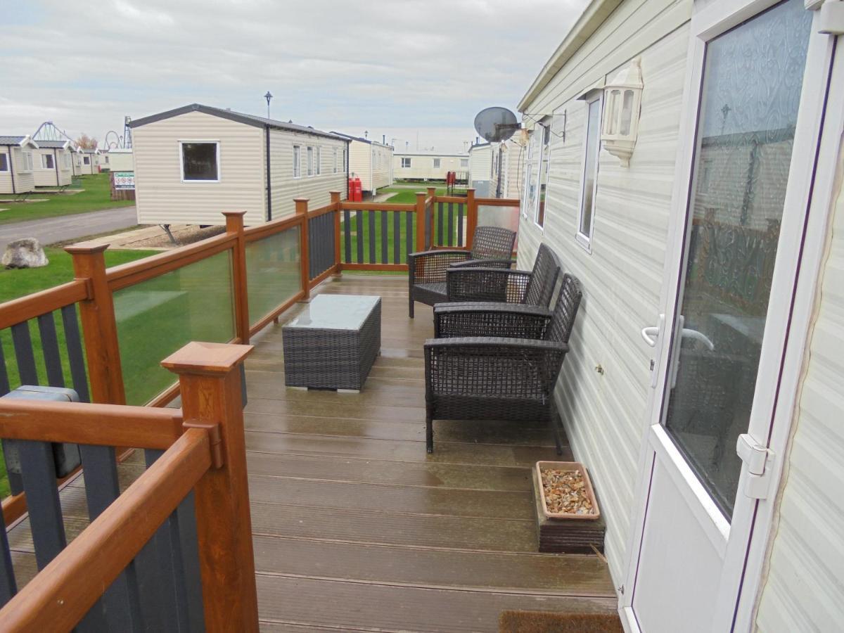 6 Berth Heated On The Chase Brisbane Apartamento Ingoldmells Exterior foto